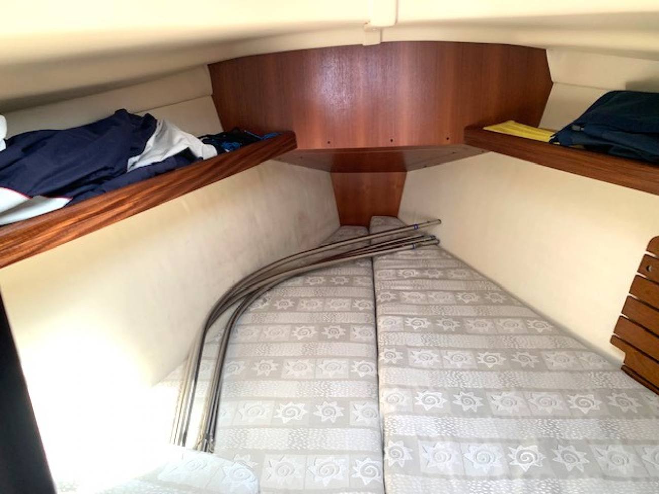 2006 Hunter/Legend 31 Bilge Keel image 14