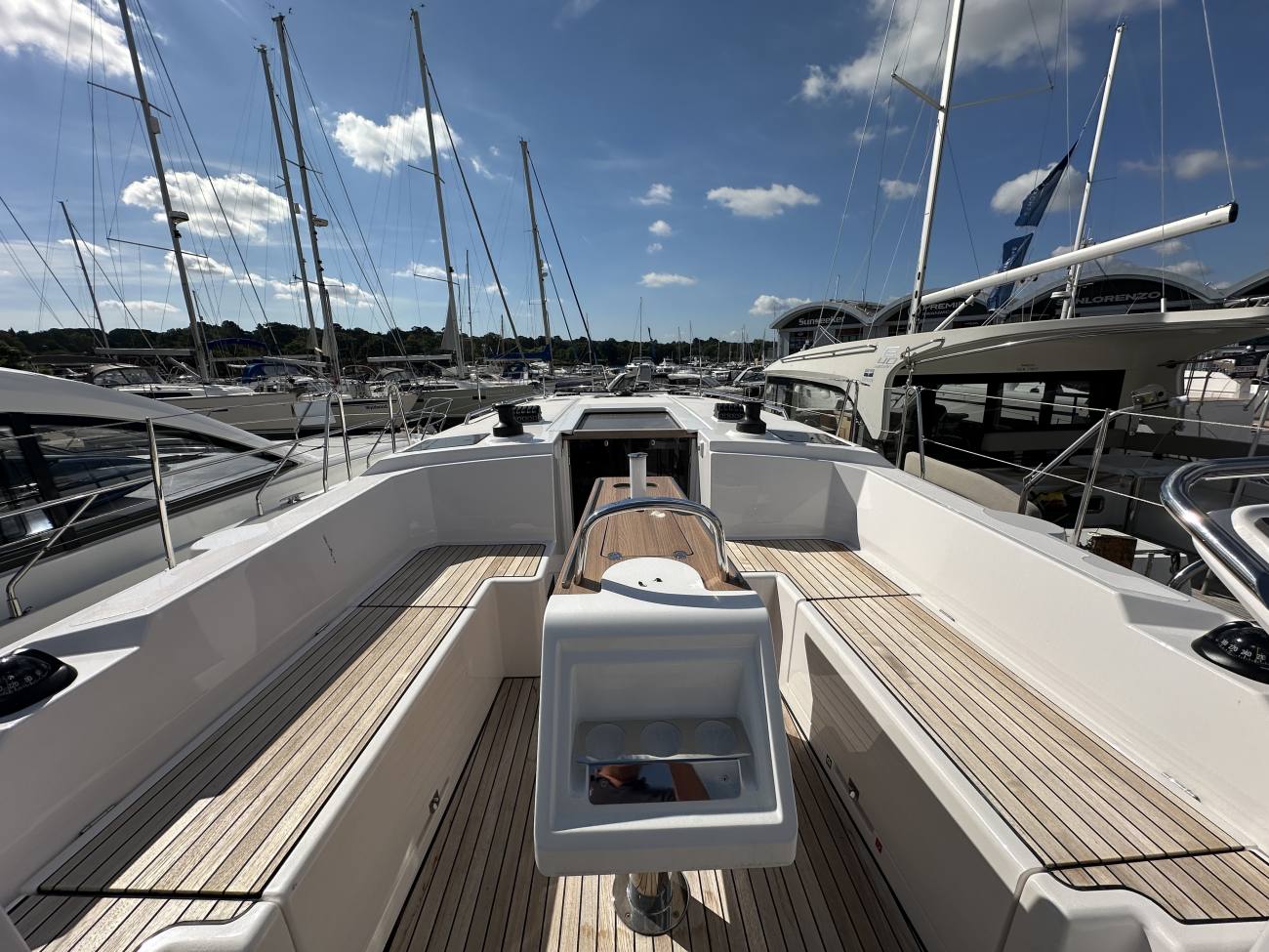 2026 Bavaria C38 image 14