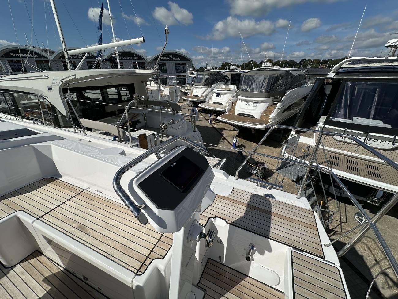 2026 Bavaria C38 image 15