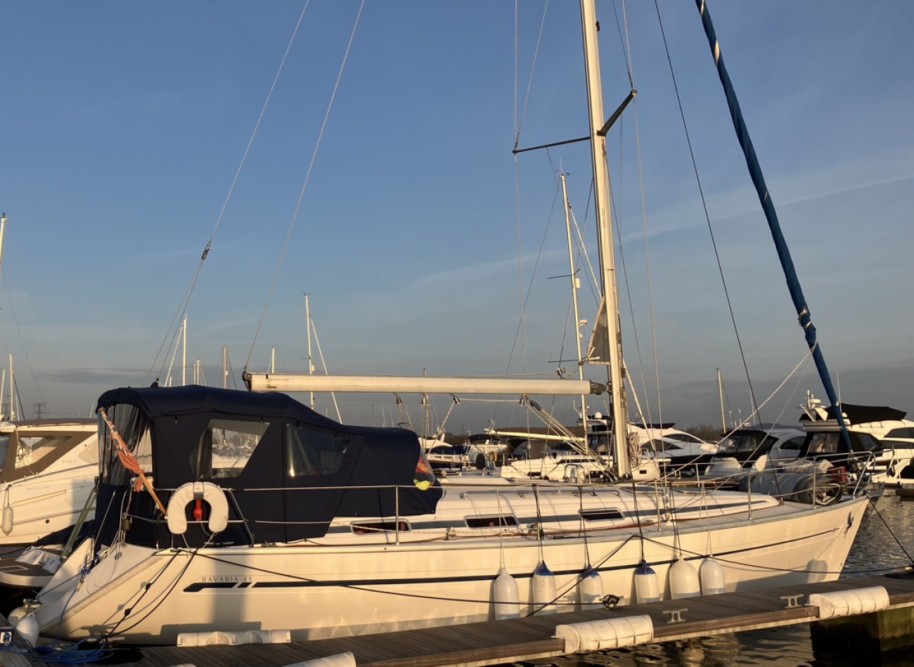 2003 Bavaria 41 image 2