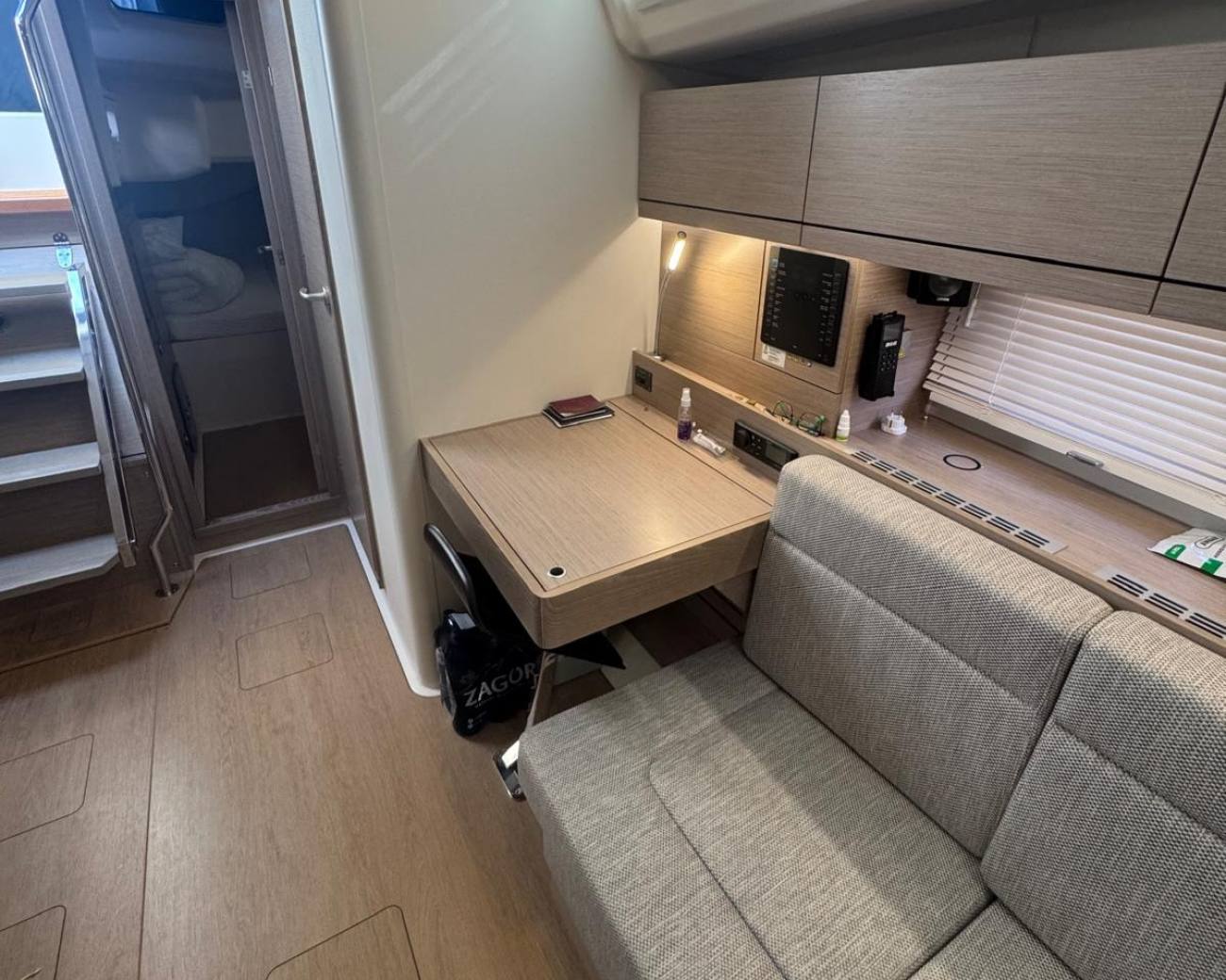 2025 Hanse 458 image 22