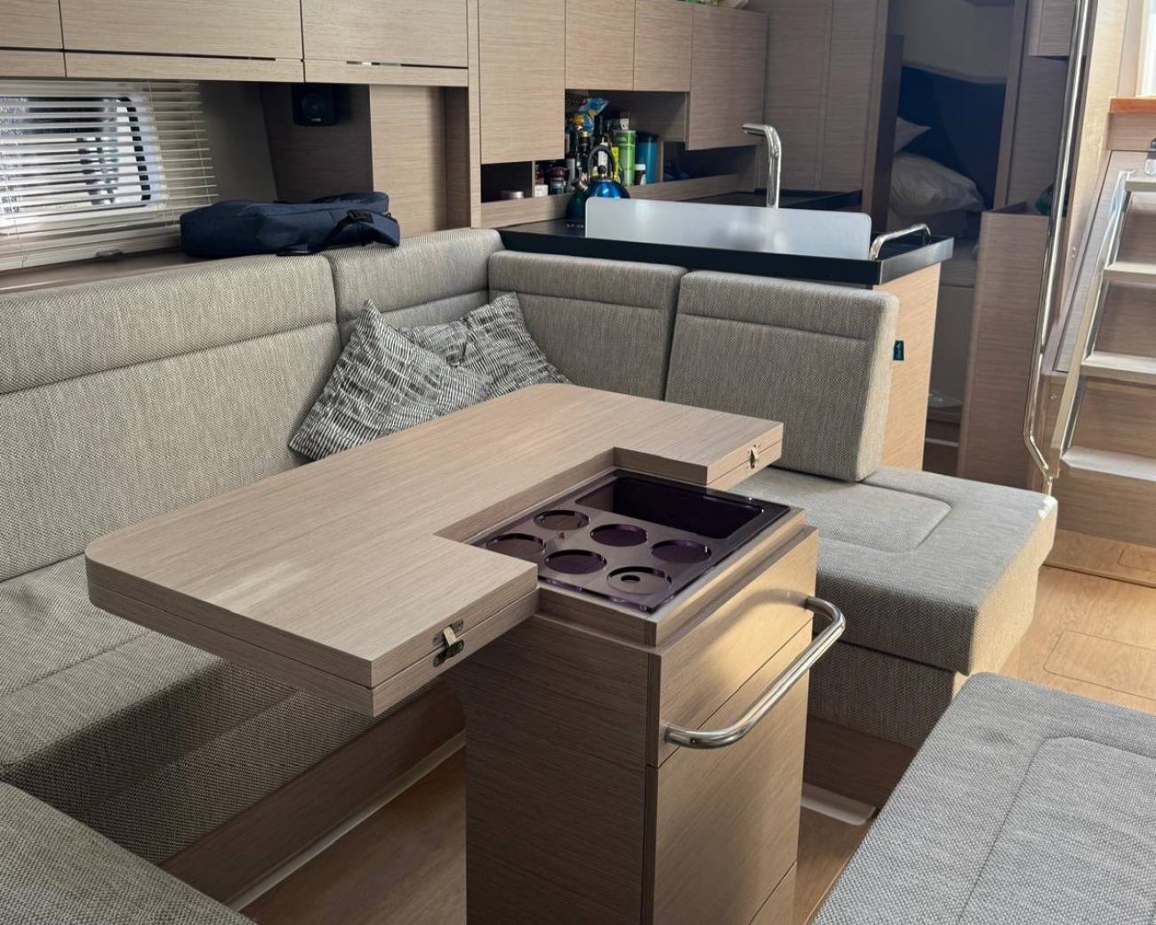2025 Hanse 458 image 23
