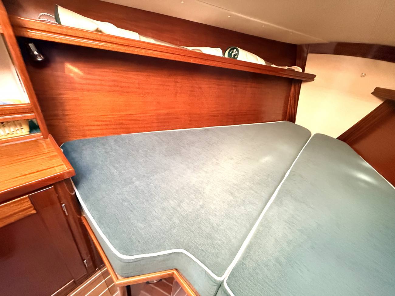 2000 Hanse 371 image 20