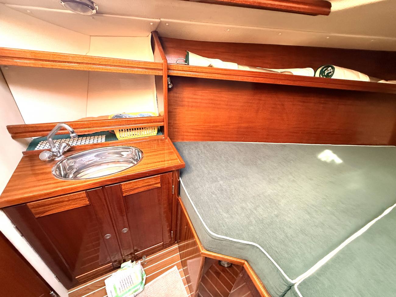 2000 Hanse 371 image 21