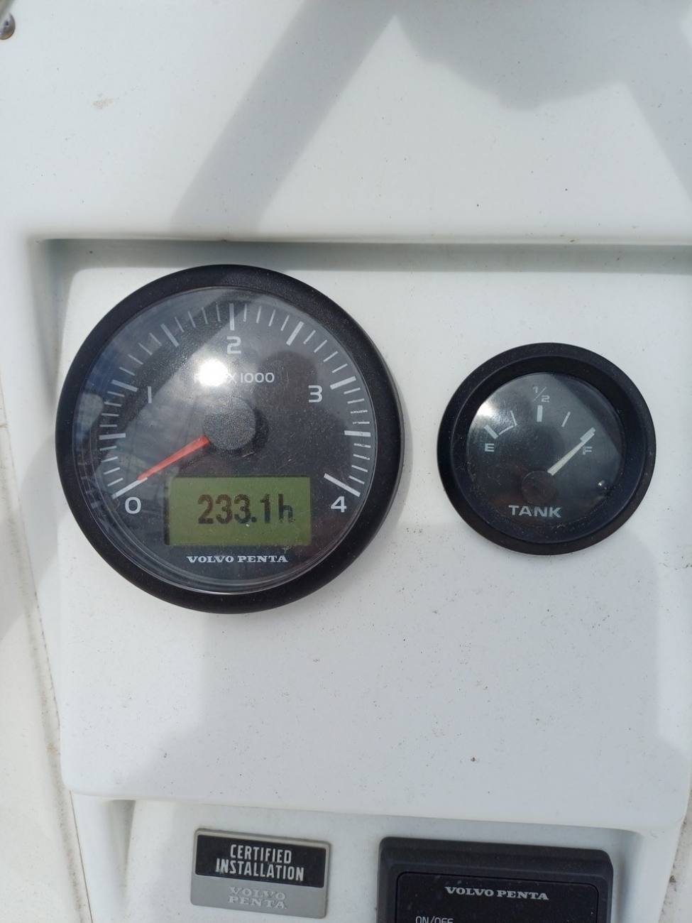 2015 Bavaria Cruiser 33 image 22