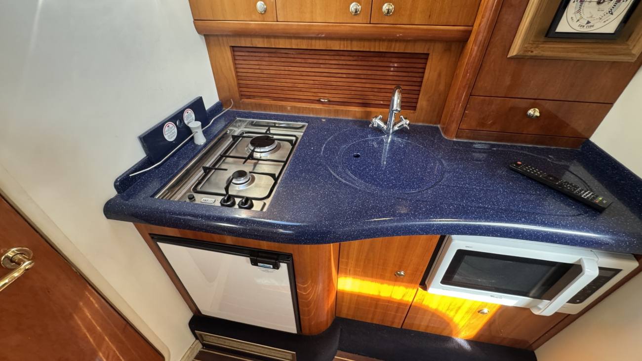 2004 Cranchi Zaffiro 34 image 40