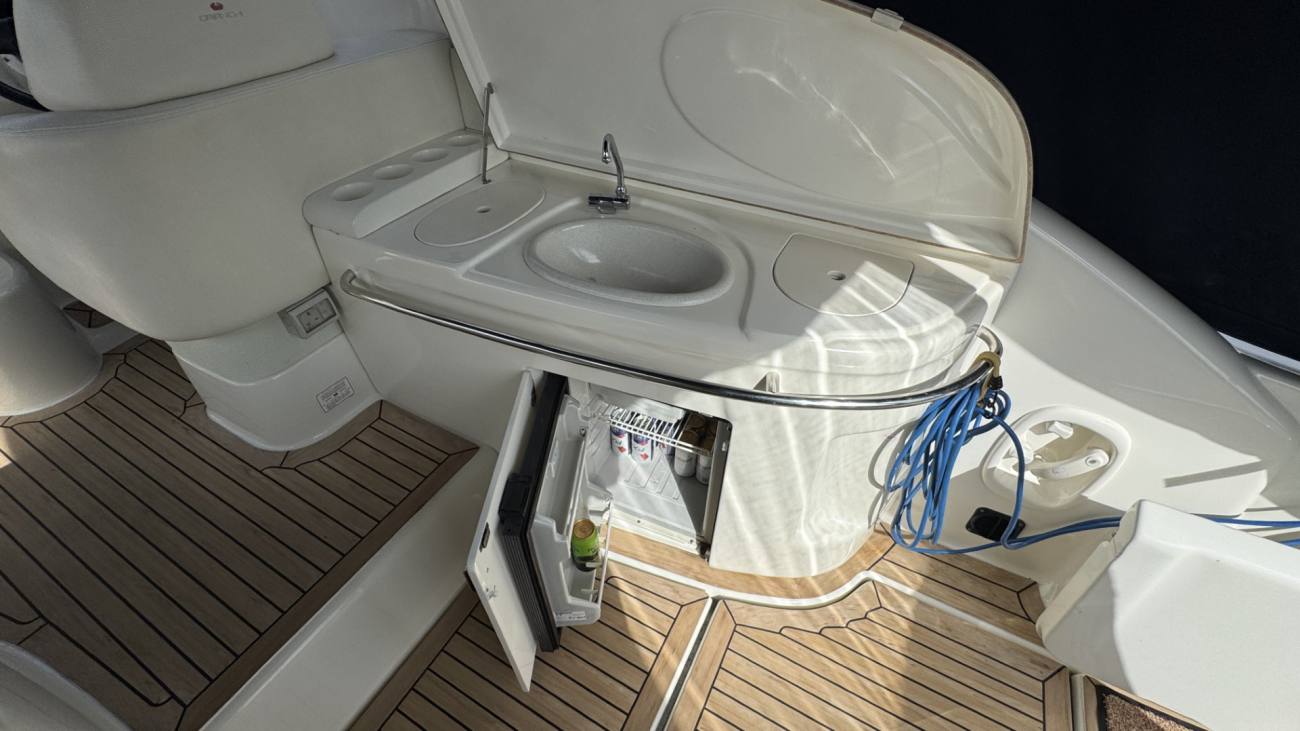 2004 Cranchi Zaffiro 34 image 30