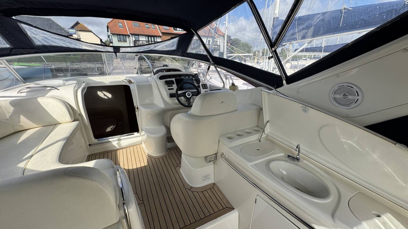 2004 Cranchi Zaffiro 34 image 22