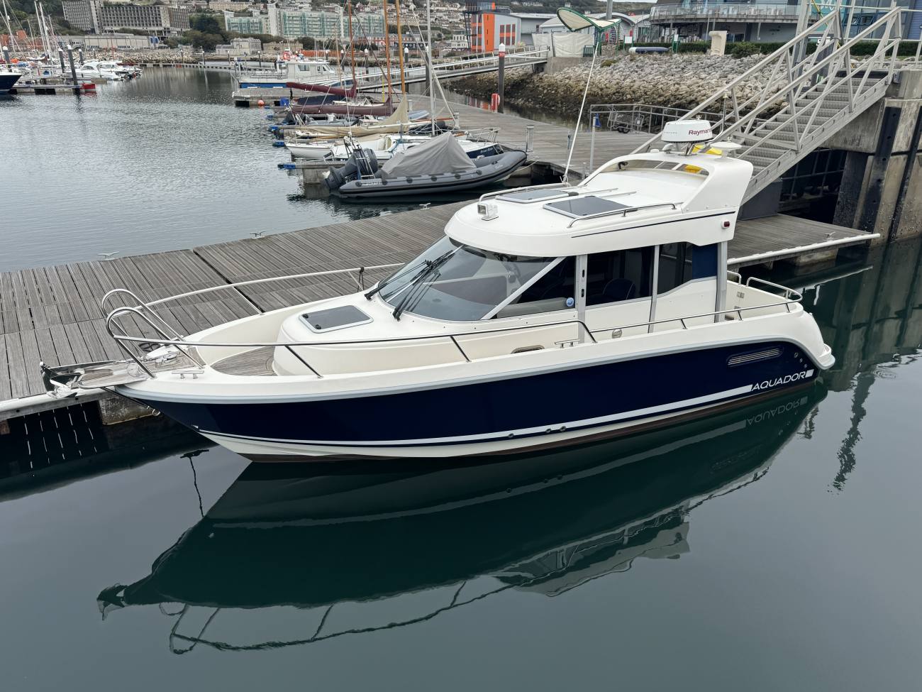 Aquador 25 CE