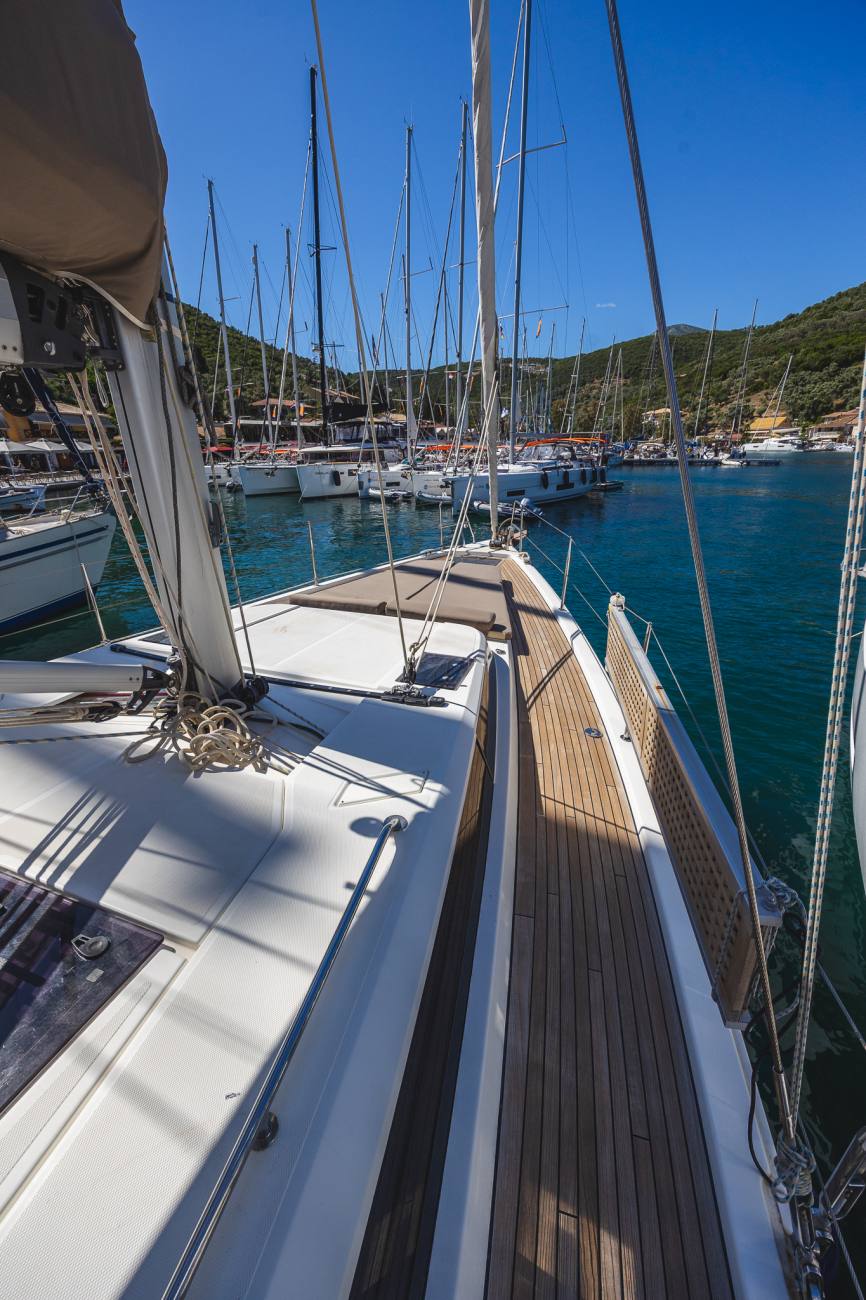 2019 Bavaria C45 Style image 16