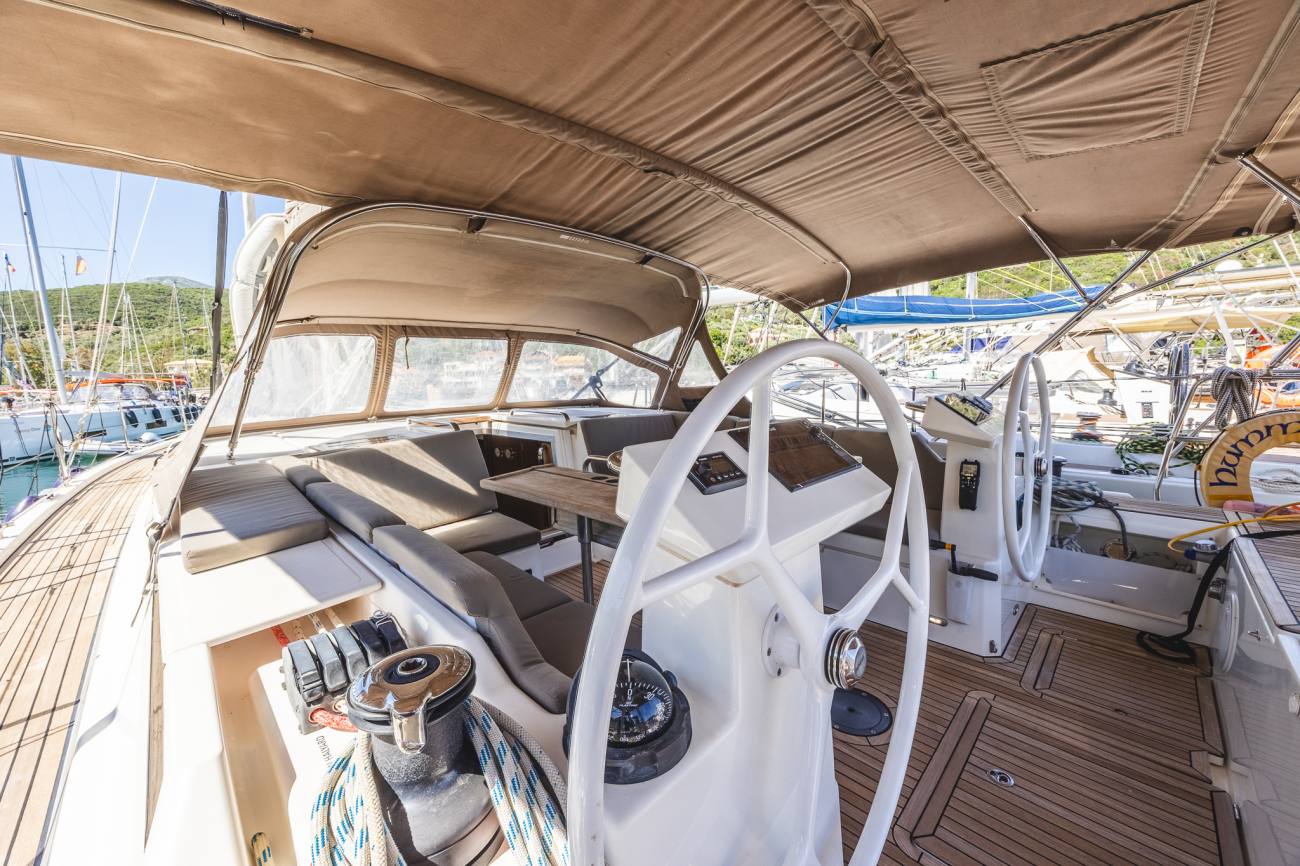 2019 Bavaria C45 Style image 36