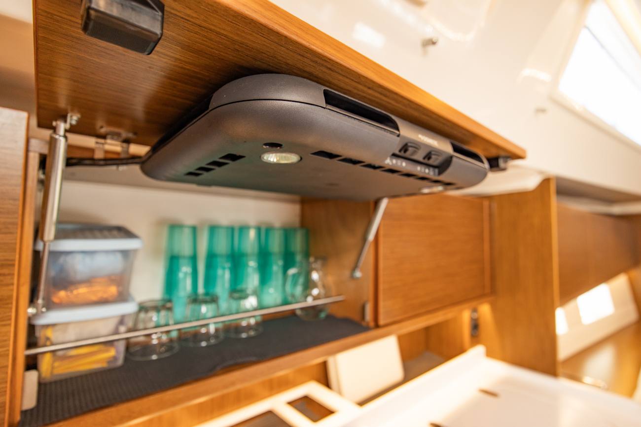 2019 Bavaria C45 Style image 96