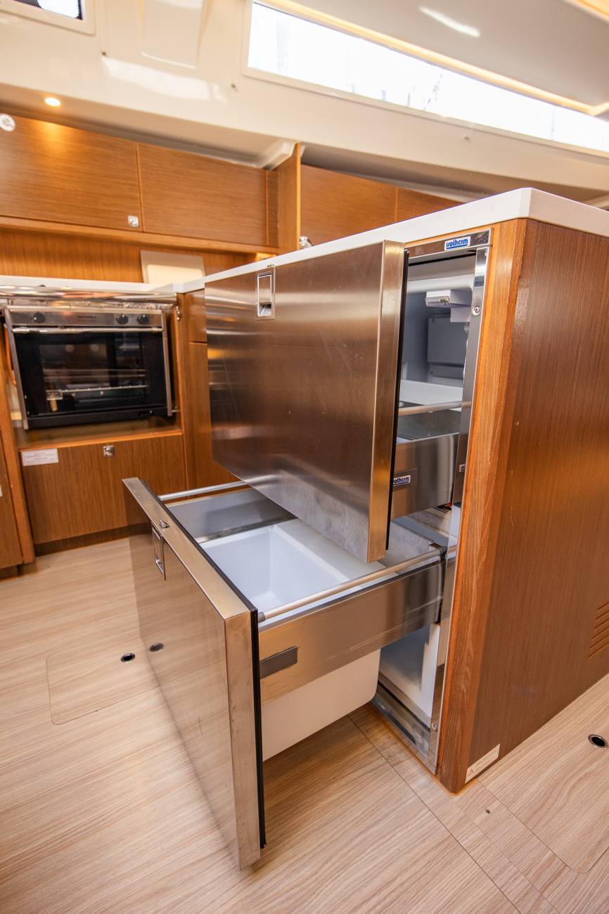 2019 Bavaria C45 Style image 4