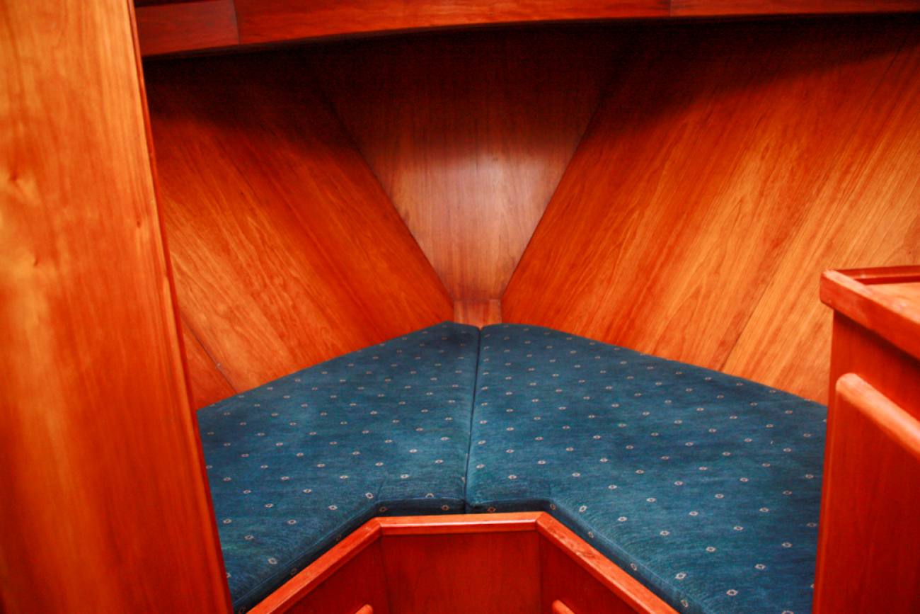 2000 Hollandia 1250 Steel Cruiser (Dublin) image 31