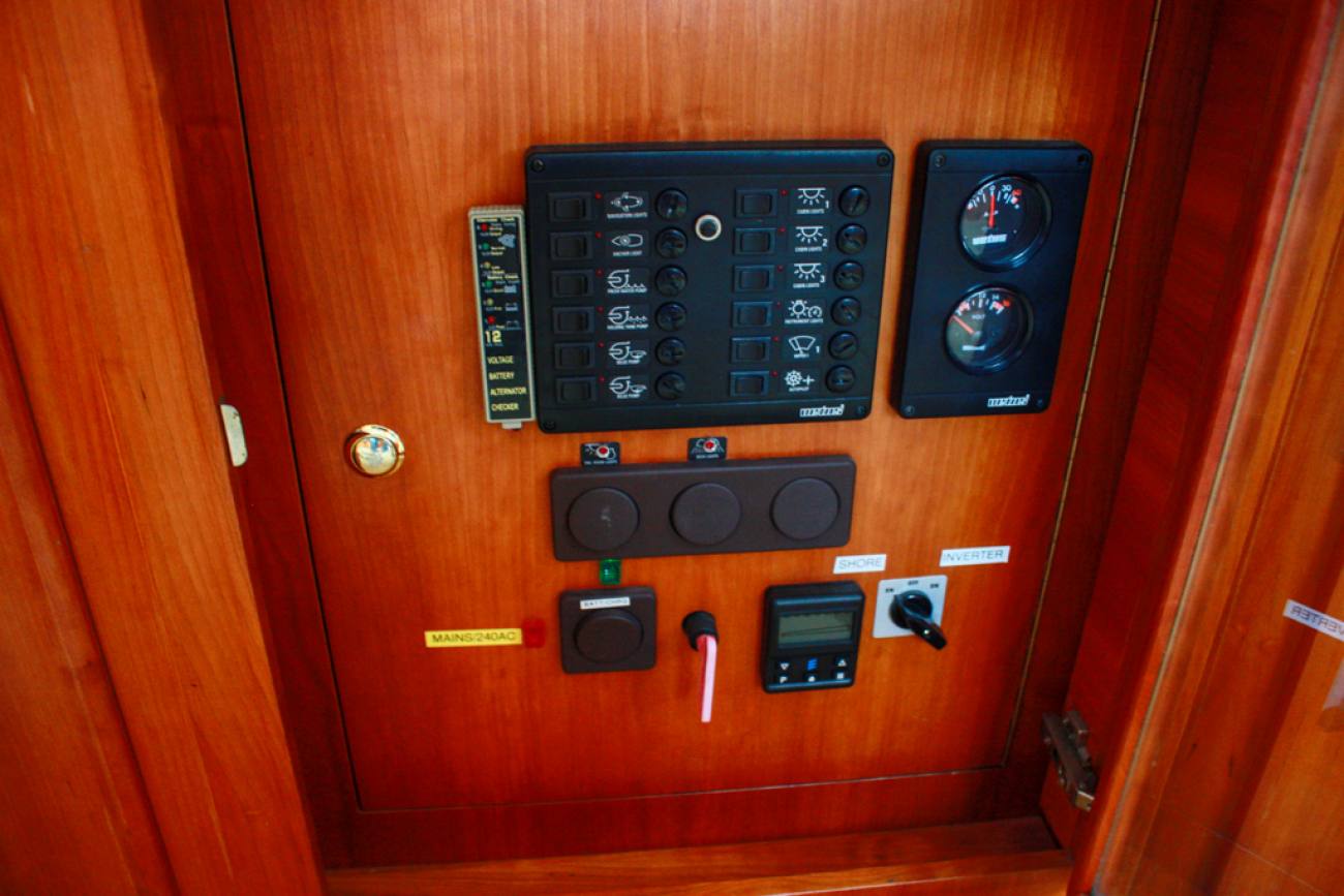 2000 Hollandia 1250 Steel Cruiser (Dublin) image 25