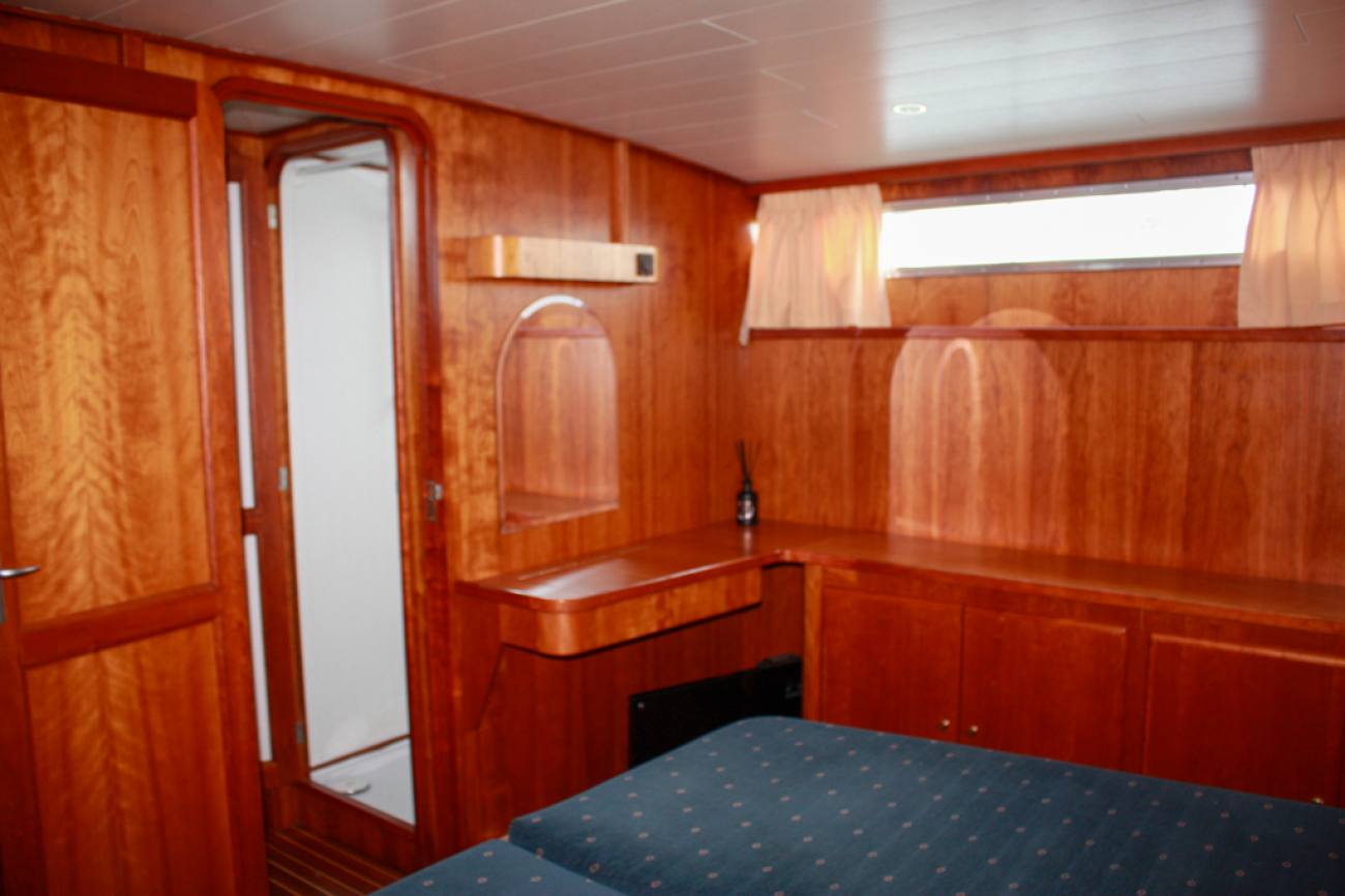 2000 Hollandia 1250 Steel Cruiser (Dublin) image 42