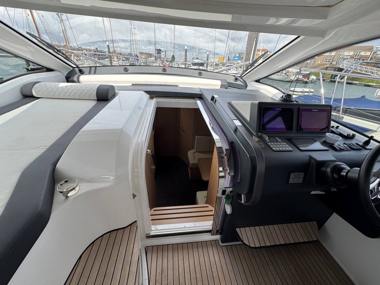 2023 Bavaria SR41 image 16