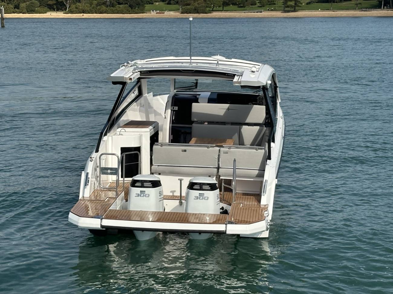2026 Bavaria Vida Hard Top image 19