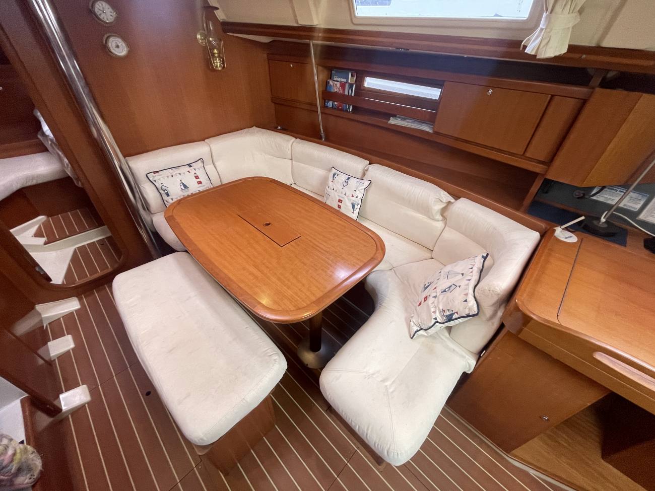 2007 Dufour 365 Grand Large image 30