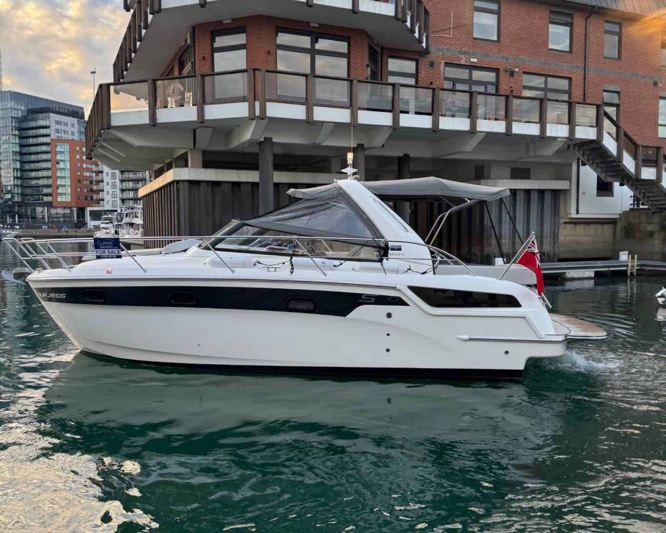 2021 Bavaria S30 image 16