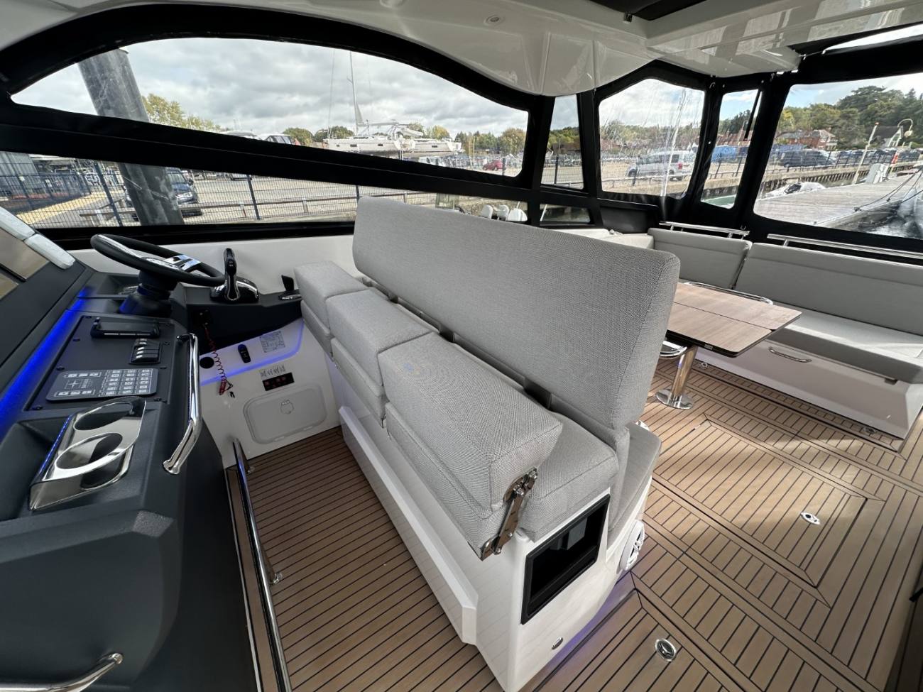 2026 Bavaria Vida Hard Top image 33