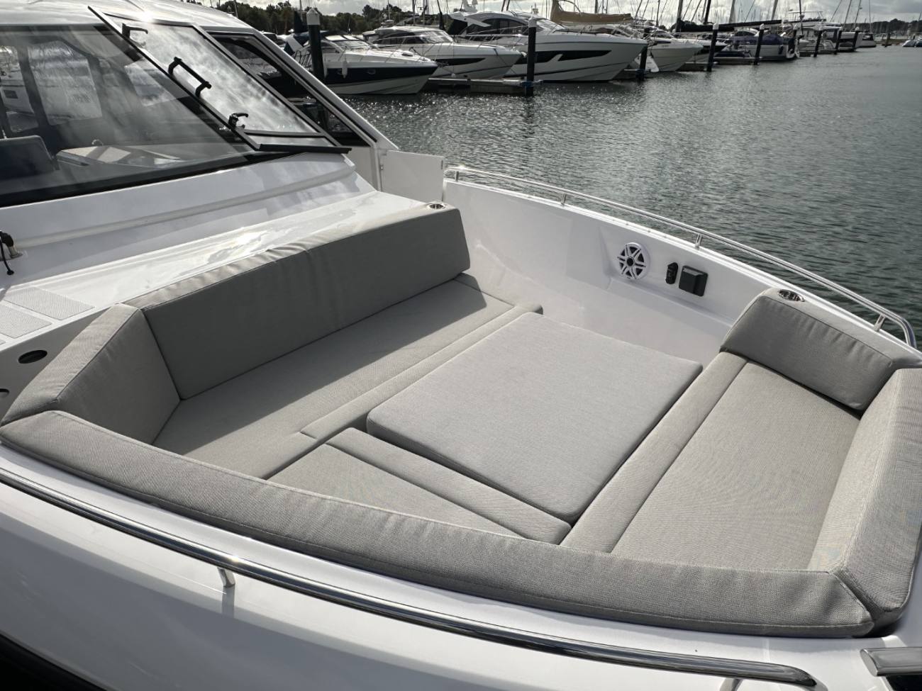 2026 Bavaria Vida Hard Top image 5
