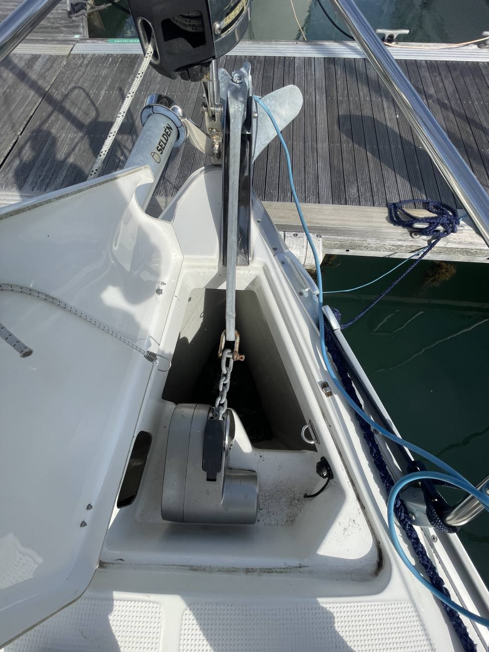 2010 Bavaria 34 Cruiser image 19