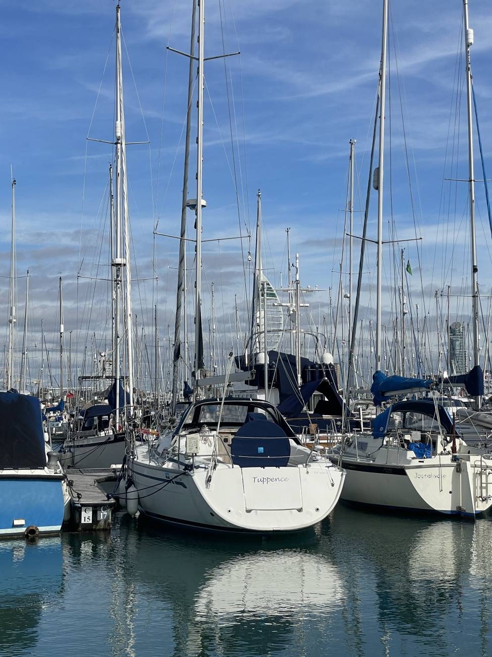 2010 Bavaria 34 Cruiser image 28