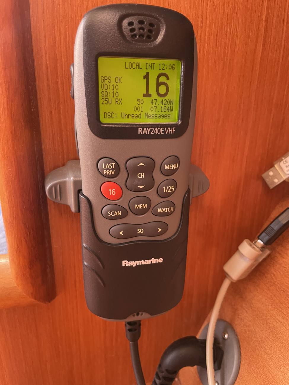 2010 Bavaria 34 Cruiser image 36