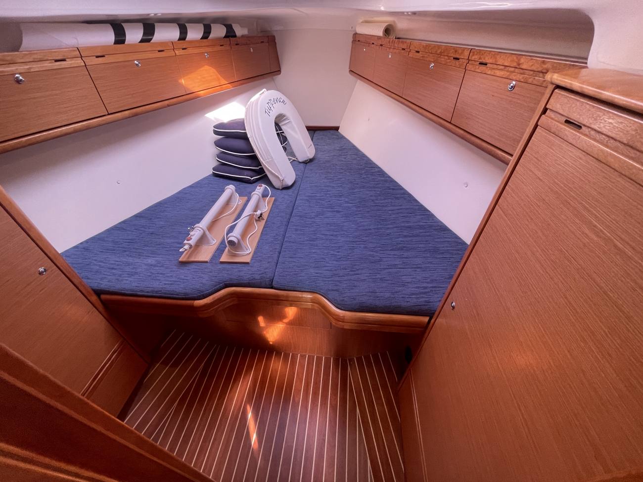 2010 Bavaria 34 Cruiser image 5
