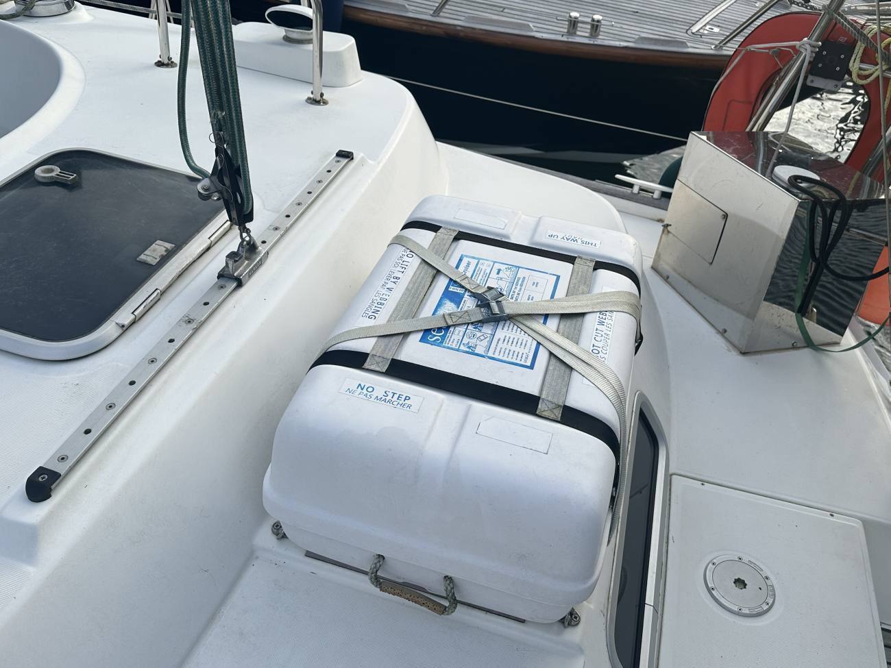 1999 Beneteau Oceanis 36 CC image 23