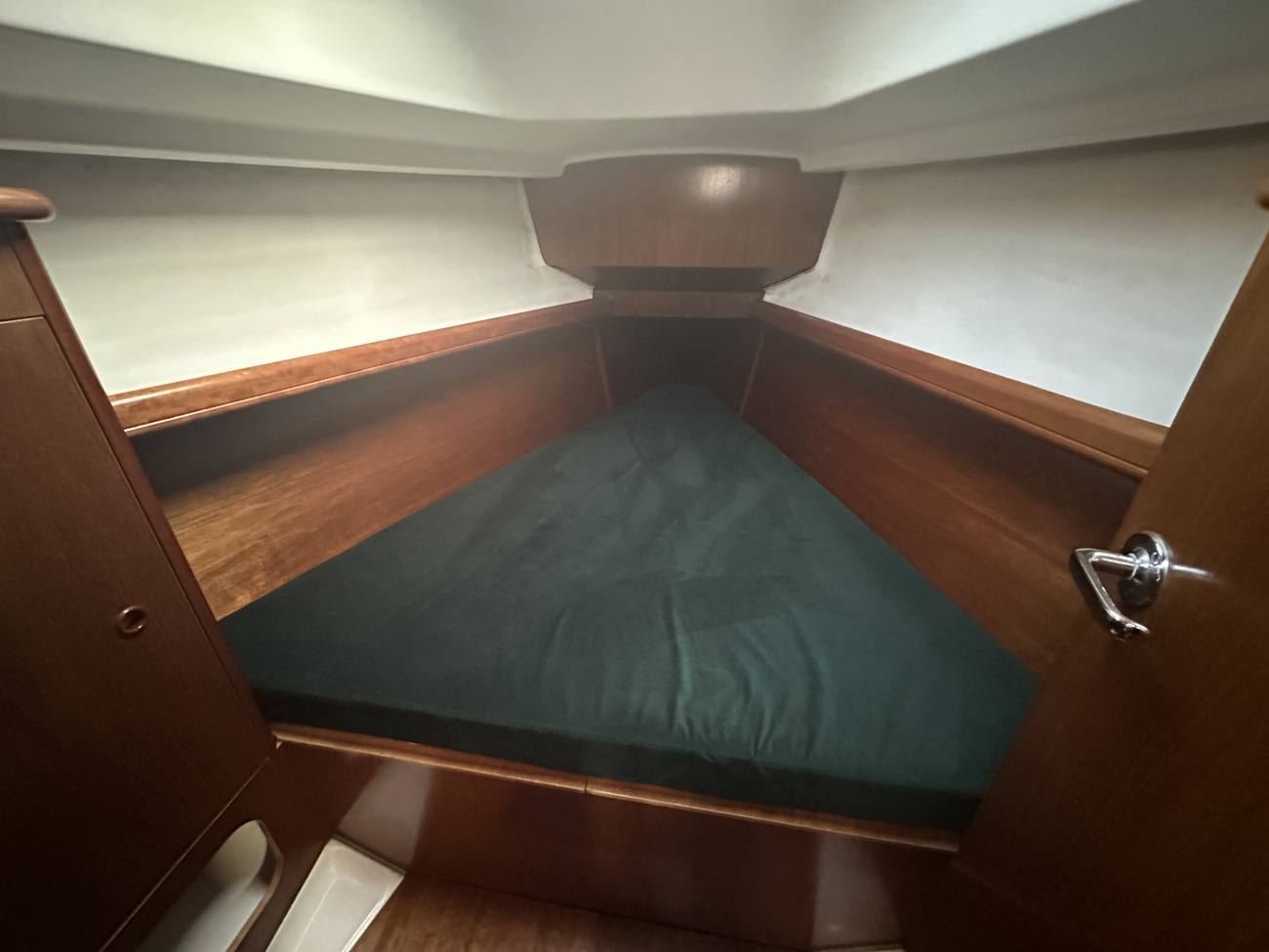 1999 Beneteau Oceanis 36 CC image 36