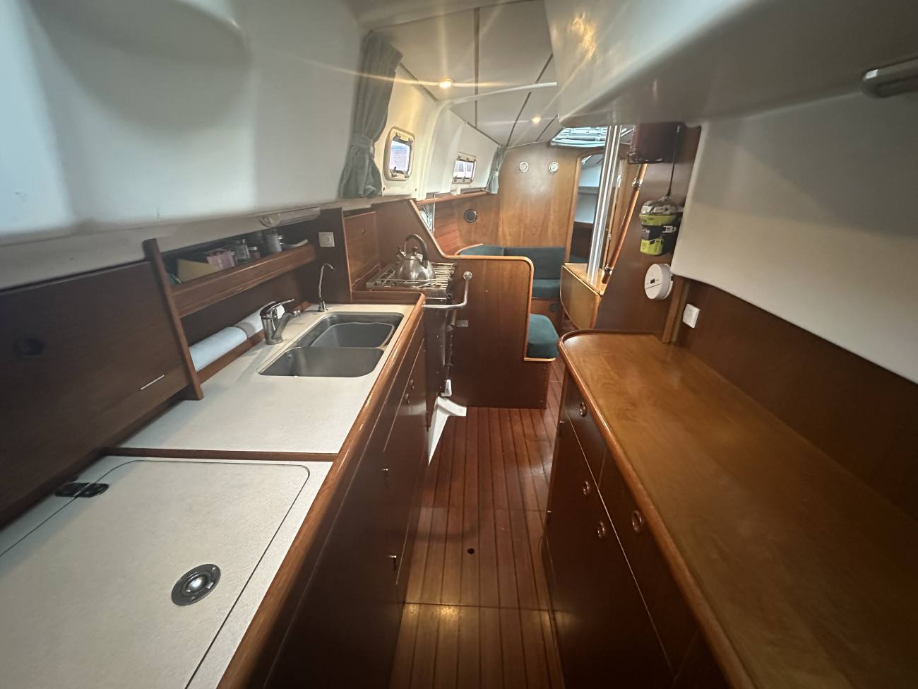 1999 Beneteau Oceanis 36 CC image 38