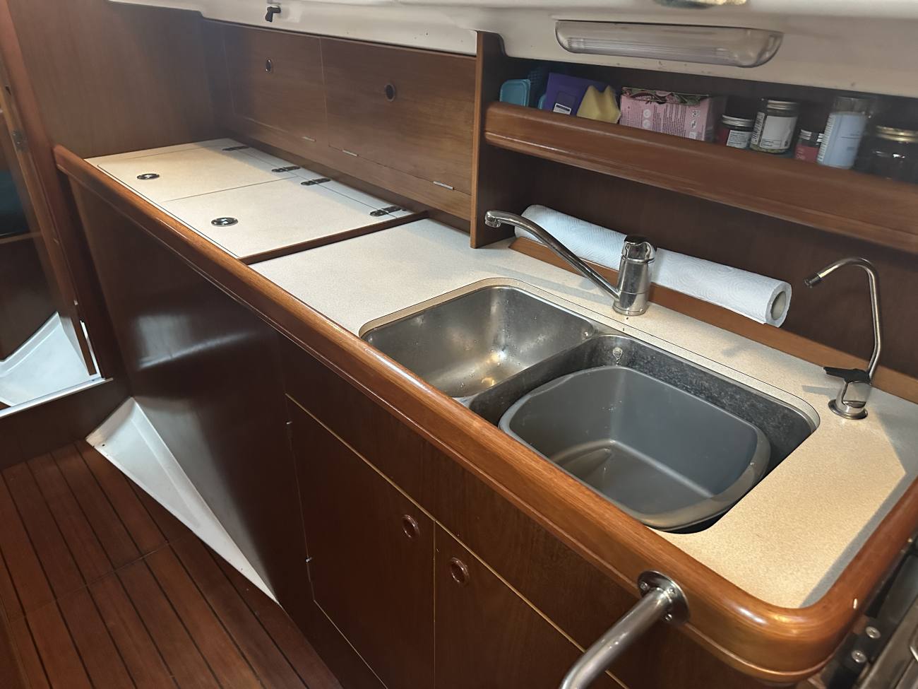 1999 Beneteau Oceanis 36 CC image 42