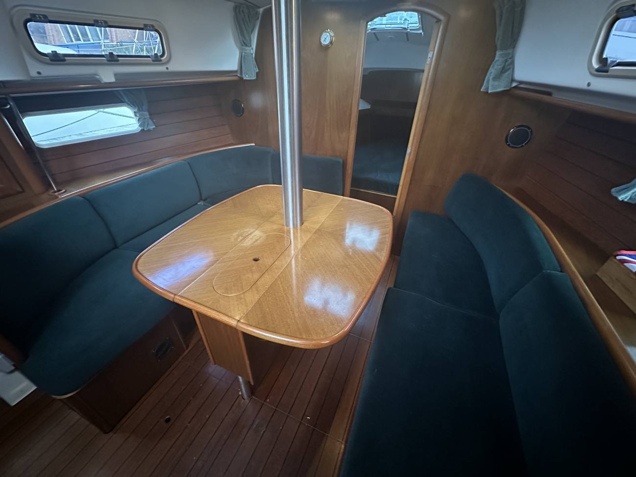 1999 Beneteau Oceanis 36 CC image 52
