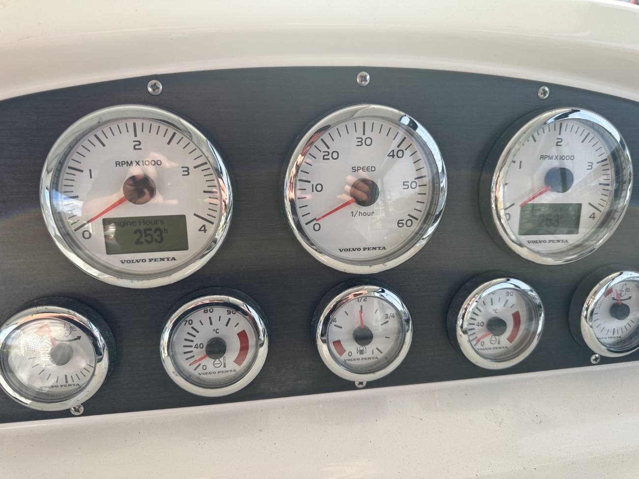 2015 Bavaria Sport 39HT image 15