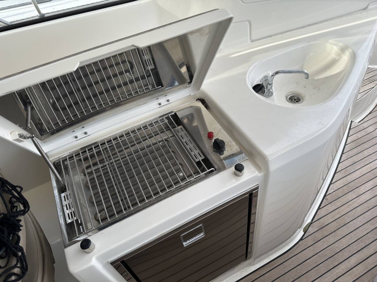 2015 Bavaria Sport 39HT image 16
