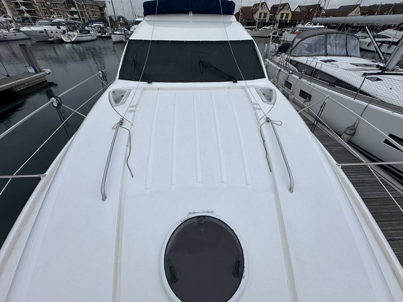 2002 Fairline Phantom 50 image 18