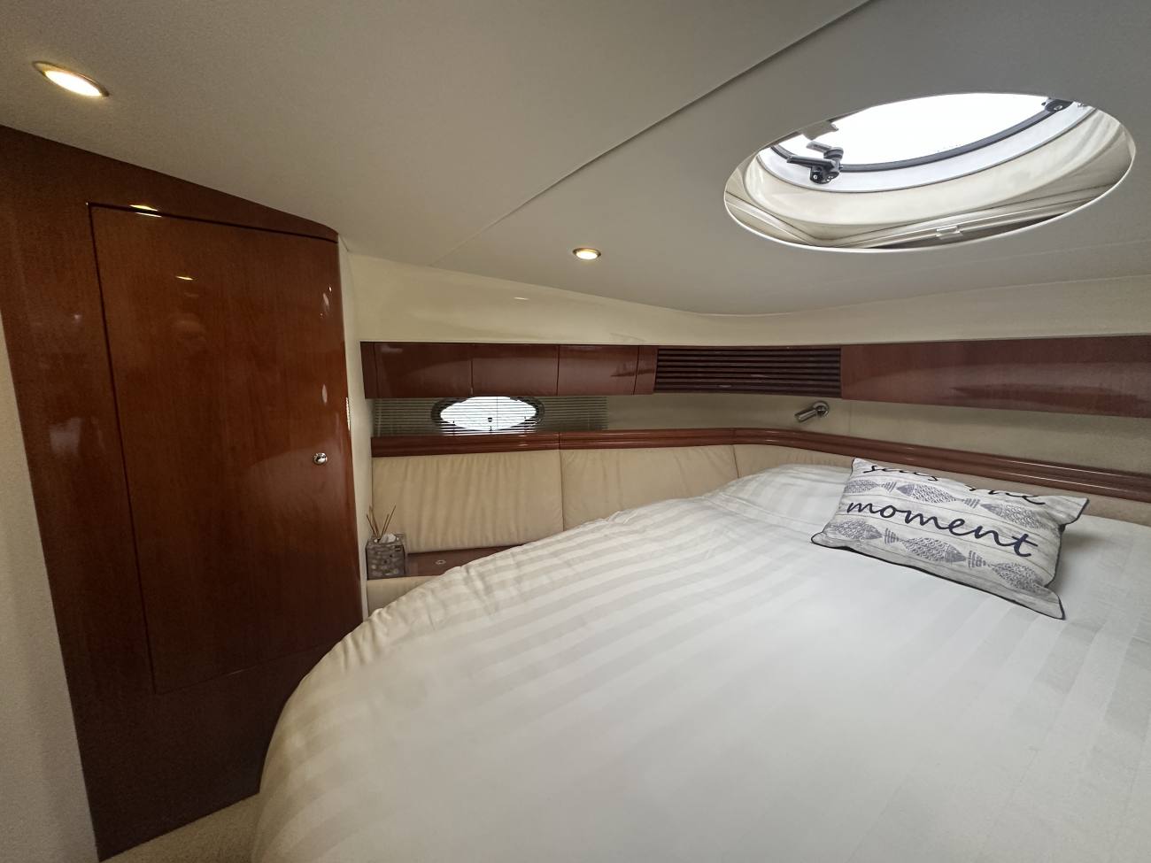 2002 Fairline Phantom 50 image 22