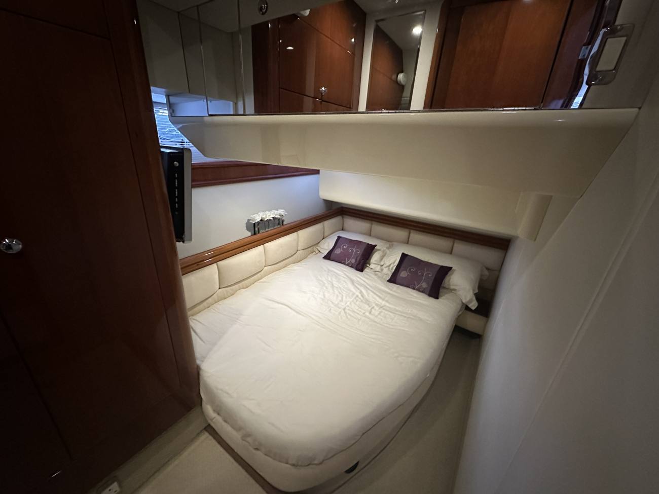 2002 Fairline Phantom 50 image 28
