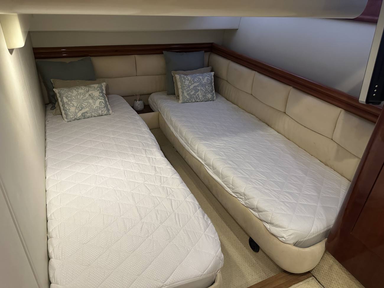 2002 Fairline Phantom 50 image 32