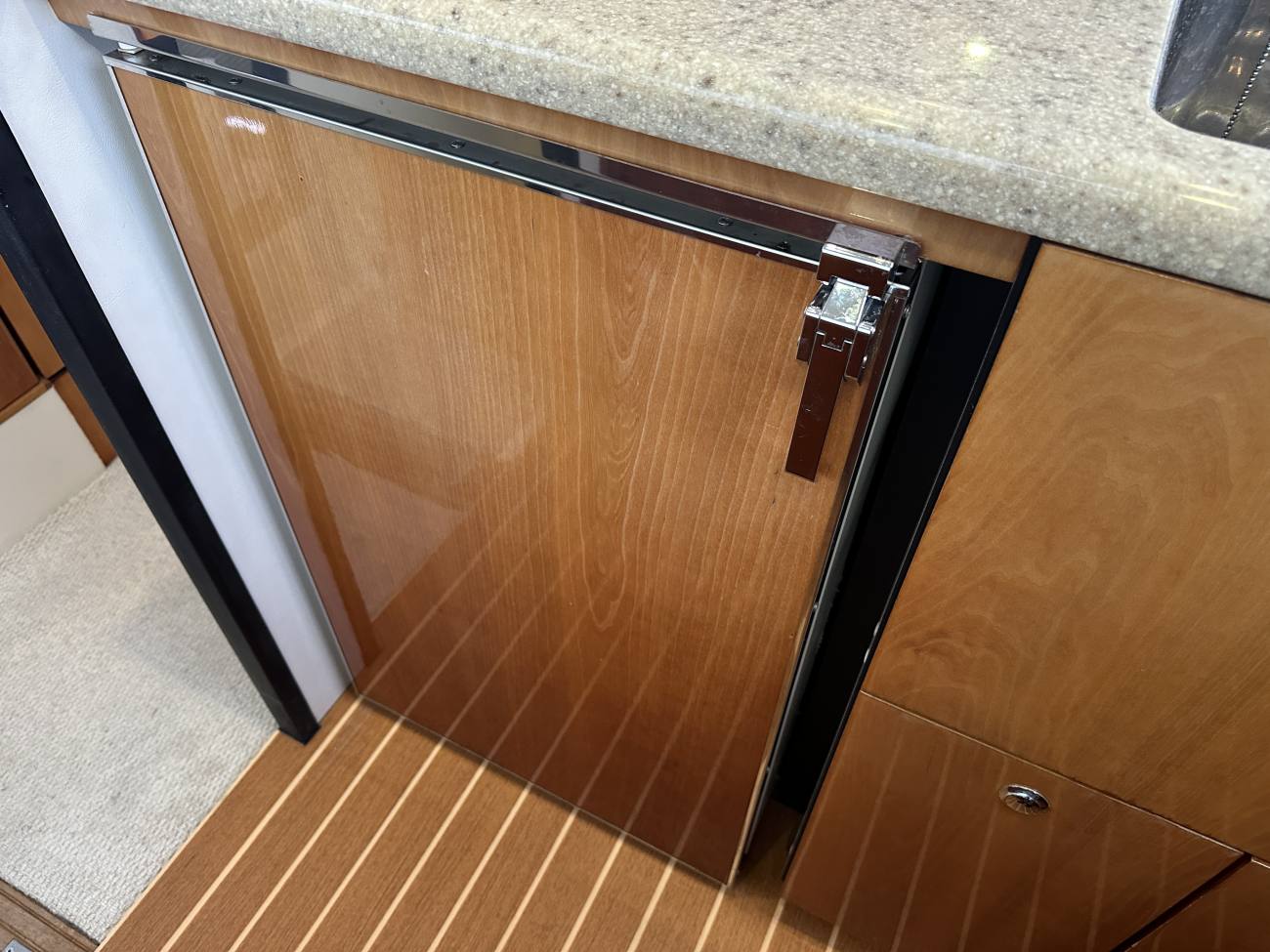 2002 Fairline Phantom 50 image 50