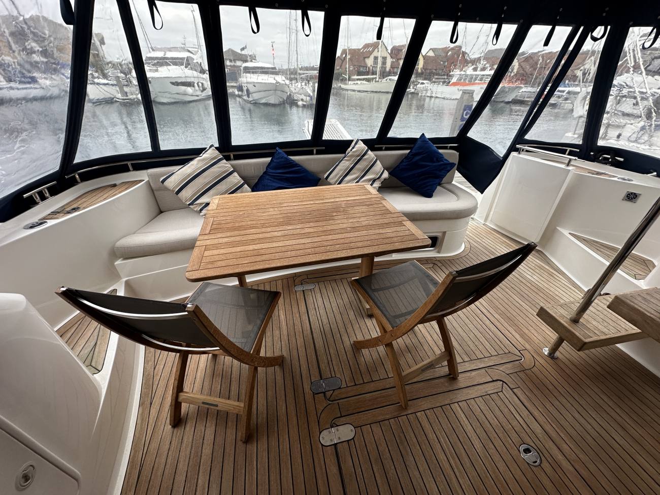 2002 Fairline Phantom 50 image 83