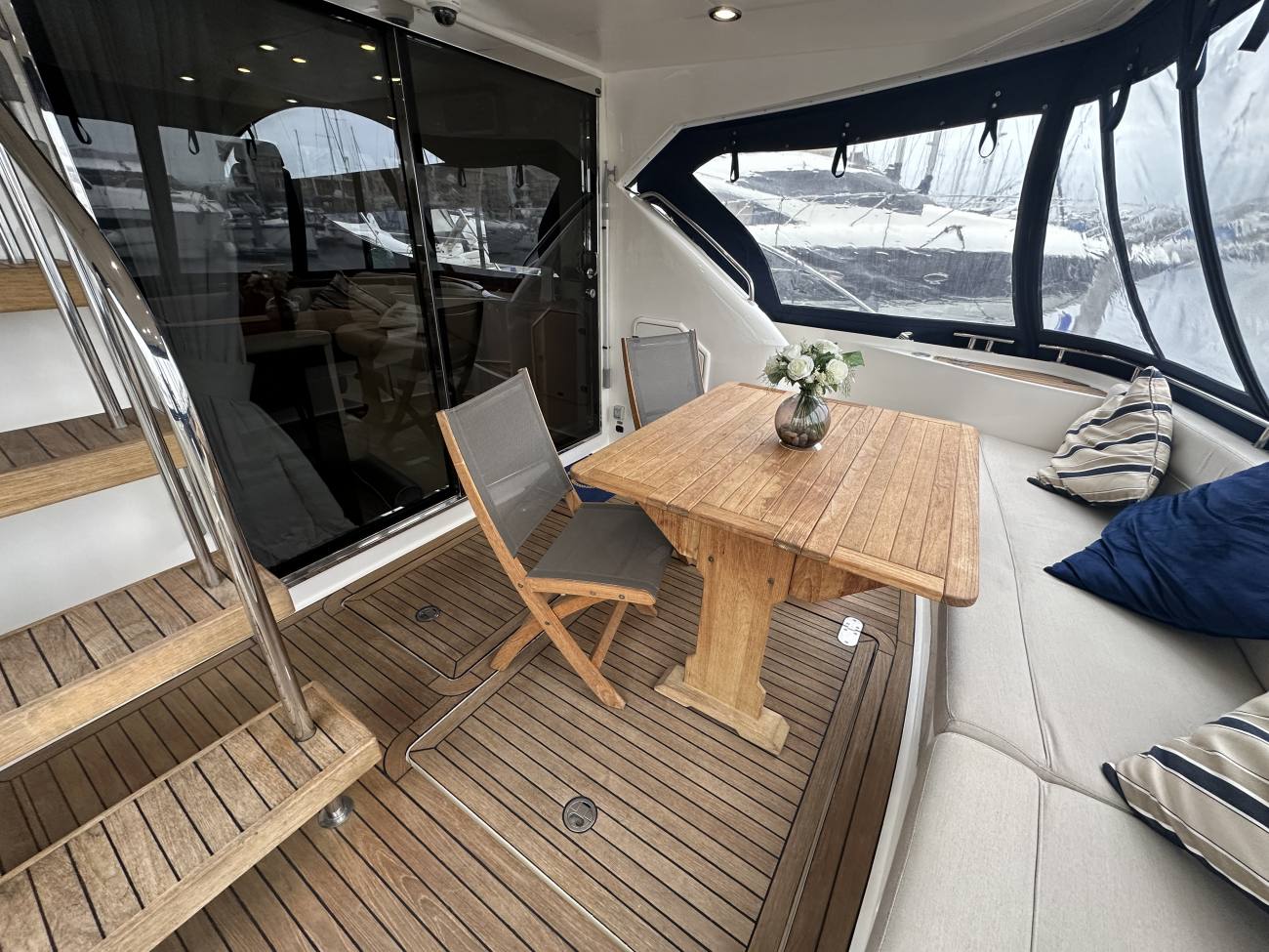 2002 Fairline Phantom 50 image 85