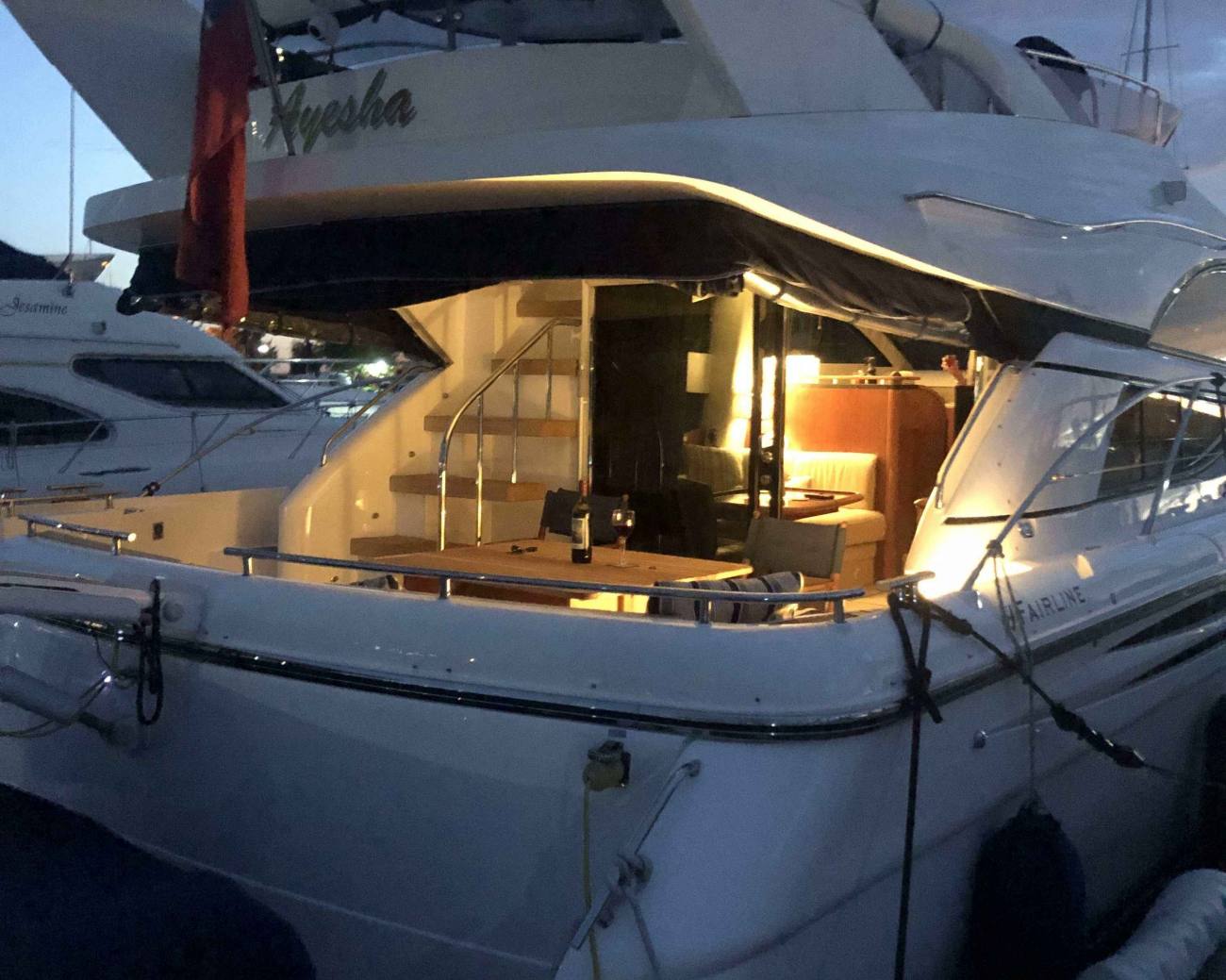 2002 Fairline Phantom 50 image 10