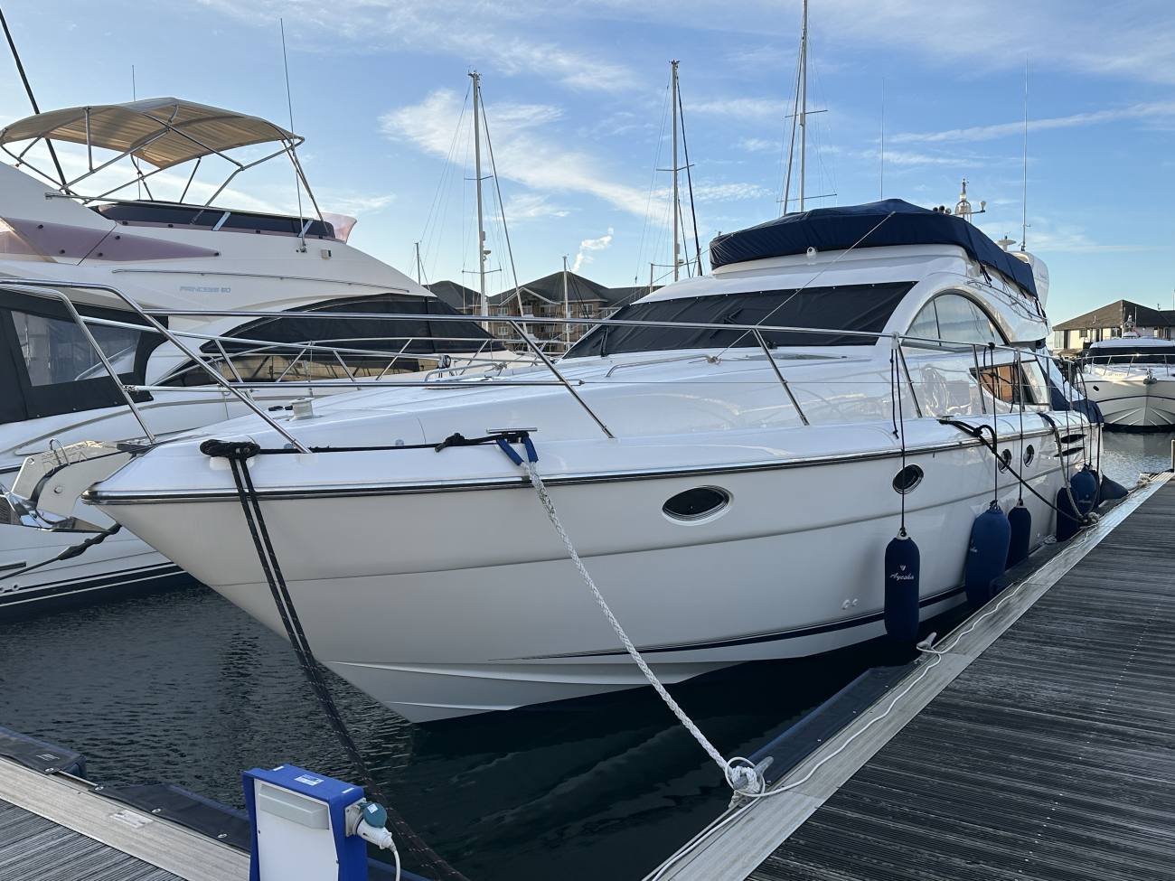 2002 Fairline Phantom 50 image 12