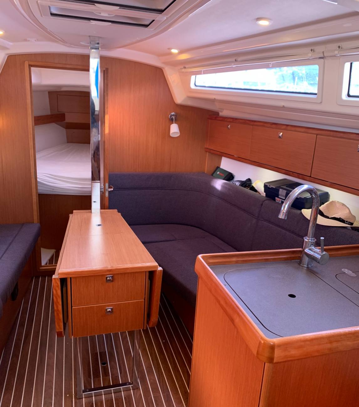 2016 Bavaria Cruiser 34 image 29