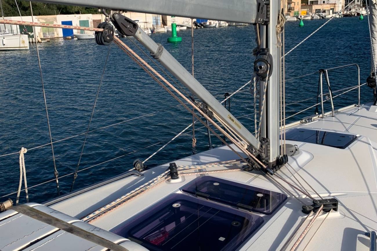 2016 Bavaria Cruiser 34 image 17