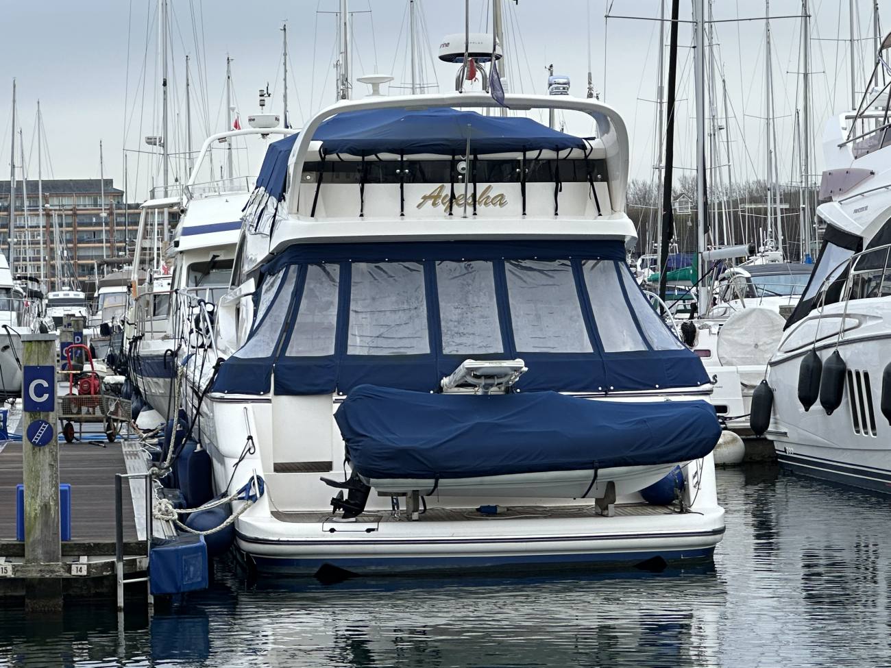 2002 Fairline Phantom 50 image 13
