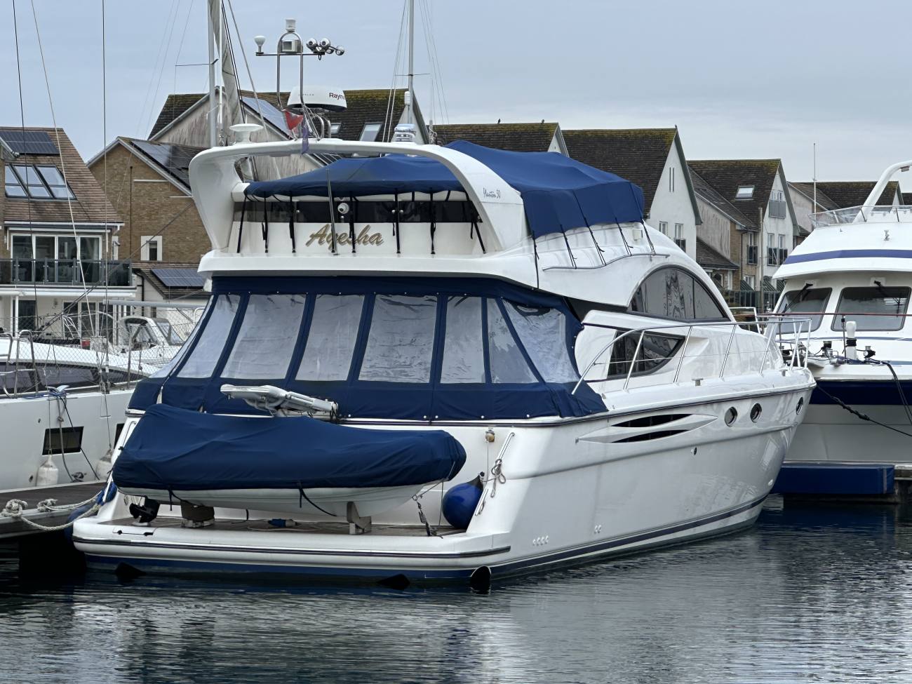 2002 Fairline Phantom 50 image 15